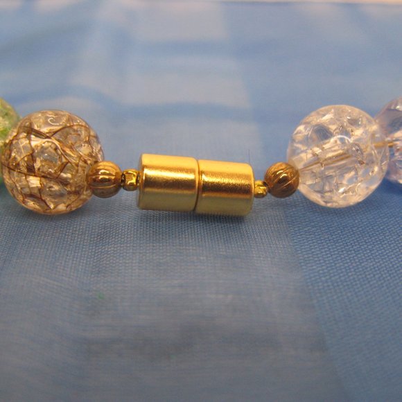 Translucent Pastel Crackle Bead Necklace 21" L - Picture 5 of 6